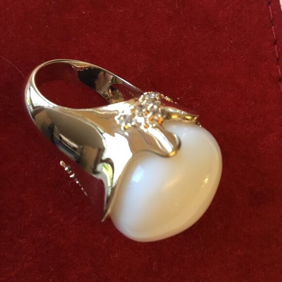 Gold Statement Cocktail Ring with White Opal Stone - Picture 5 of 11